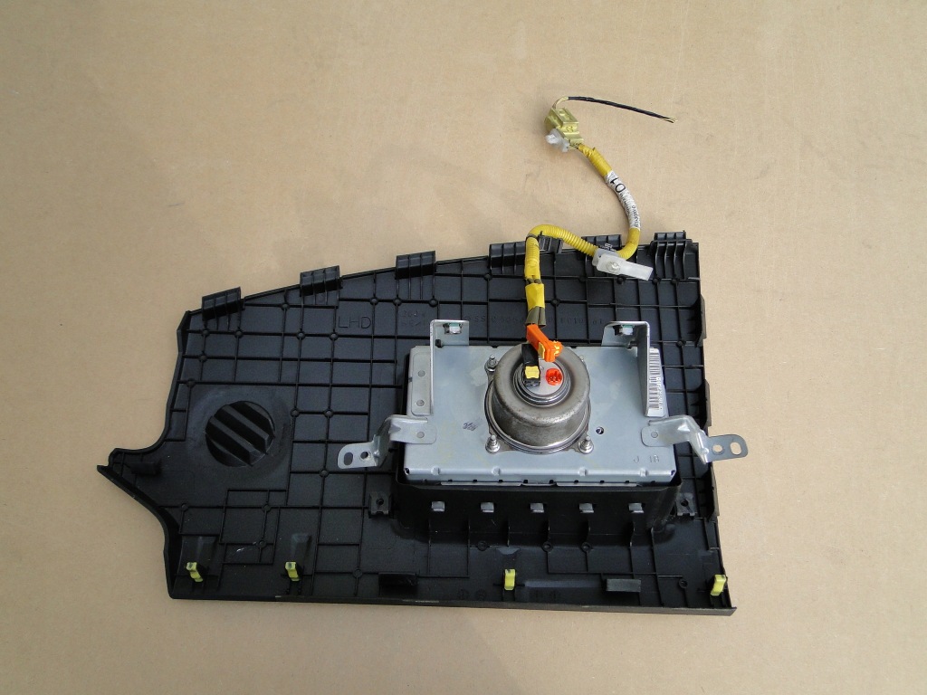 фото №3, Подушка безопасности подушка пассажира toyota corolla verso 2 ii