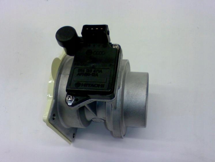 Купити 054133471a витратомір повітря оригінал салон audi tradition оригінальний номер