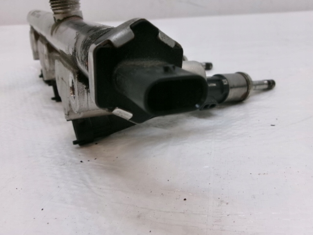 фото №8, Citroen peugeot 1.2 thp молдинг упорскування 9811353880