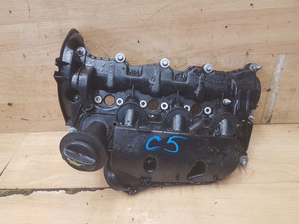 фото №1, Крышка клапанов citroen c5 iii 3.0 hdi