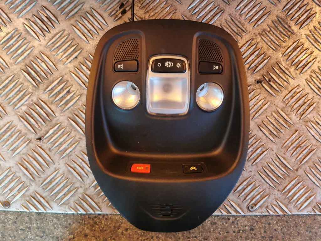 фото №1, Лампа потолочный передняя citroen ds4 96715638zd