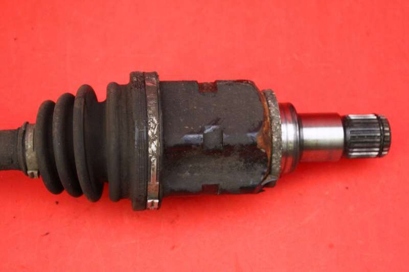 фото №4, Приводной вал левая перед toyota corolla e12 2.0 d-4d 02r