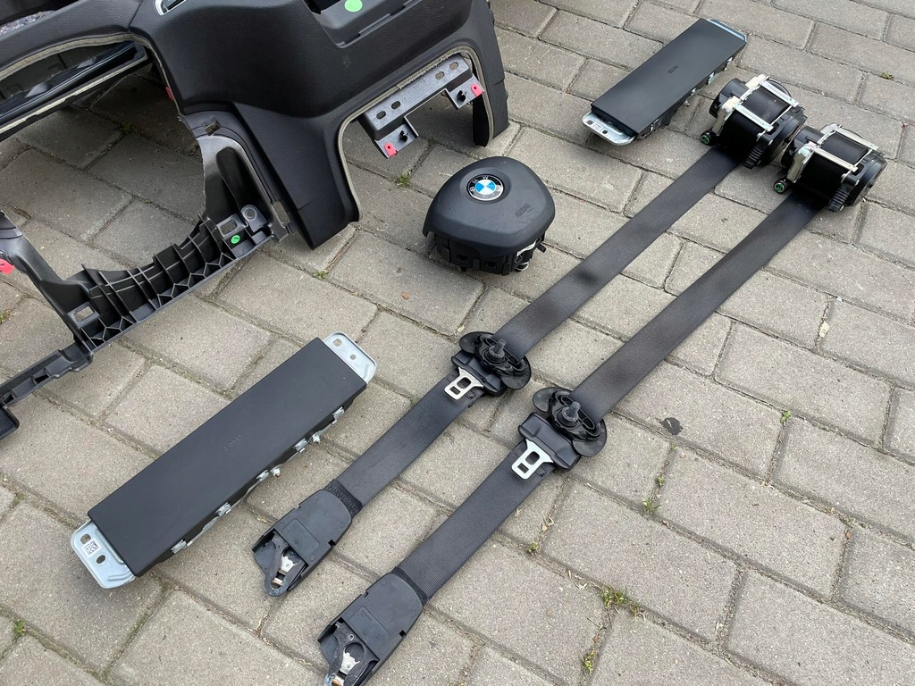 фото №6, Bmw x1 f48 подушки безопасности pod консоль usa