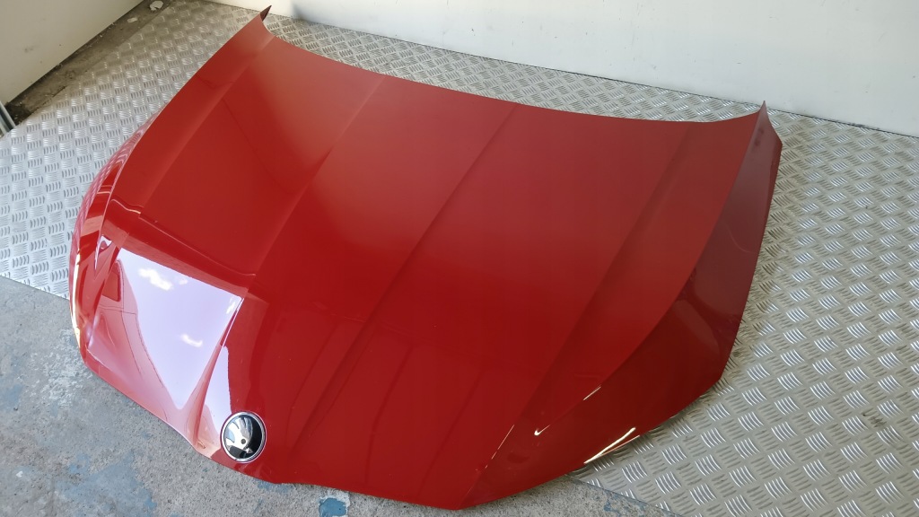 Капот двигателя skoda octavia iv 5e3 рестайлинг  24-26 оригинал с Разборки