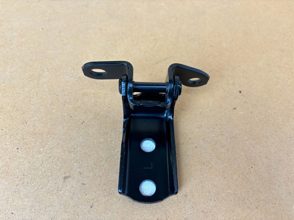 фото №5, Verso corolla camry hilux auris rav4 петля дверь задняя dół левый