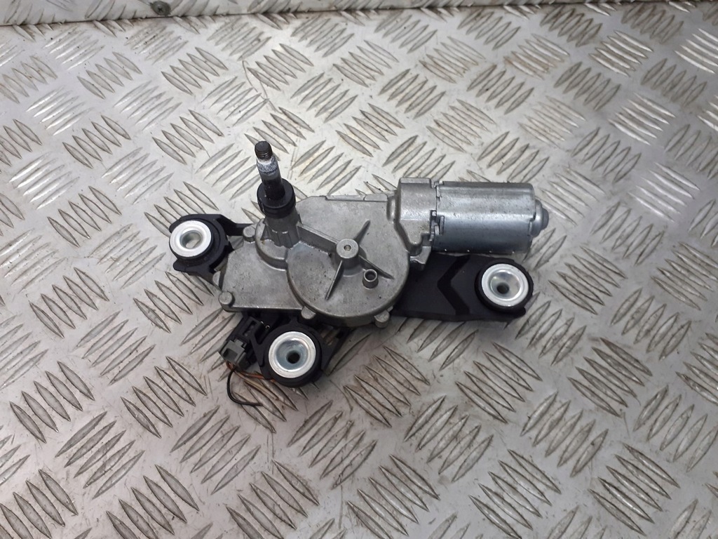 фото №1, Моторчик дворники задний mazda 3 bk hb