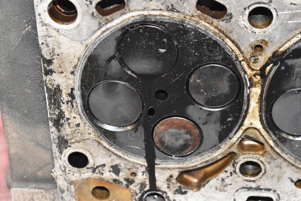 фото №8, Головка двигуна kia sorento 1 i 2.5 crdi 140 km 02-06