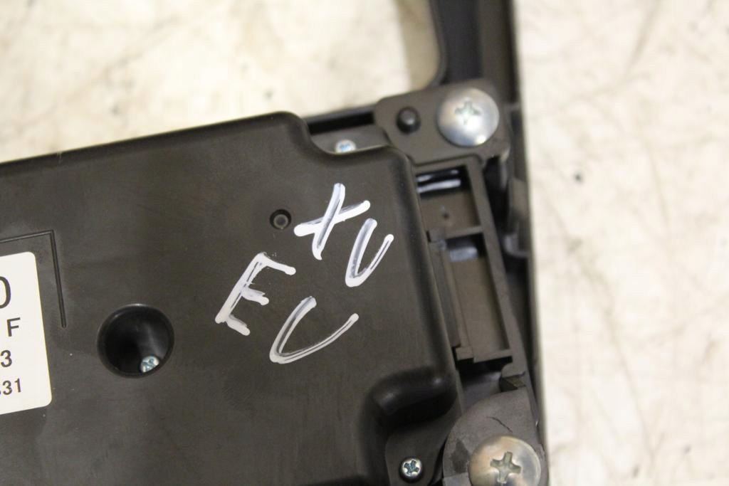 фото №9, Панель управление вентиляция subaru xv 2012r 72311fj040