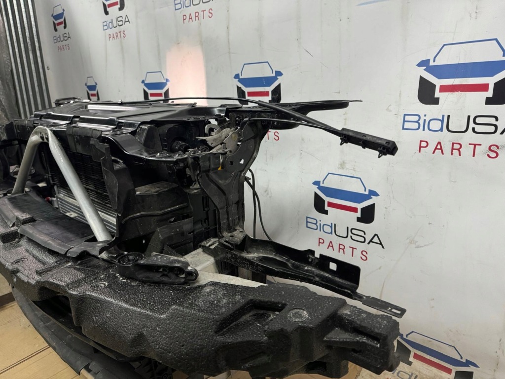 Бампер ремень передний комплект перед радиатор фары вентилятор bmw g20 2018 с Разборки