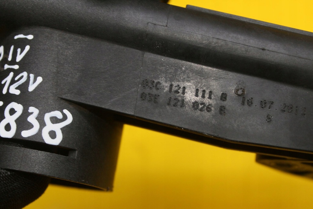 фото №7, Корпус термостата polo iv 1.2 12v 03c121111b