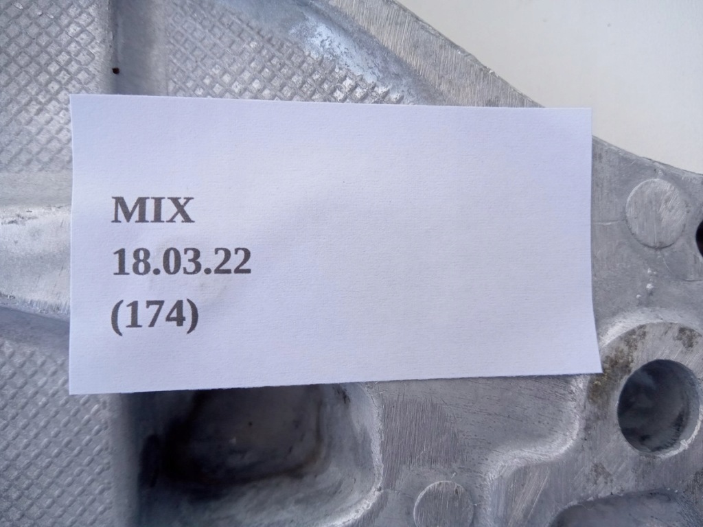 Кронштейн кронштейн двигателя правый  infiniti fx35 s50 4wd Недорого