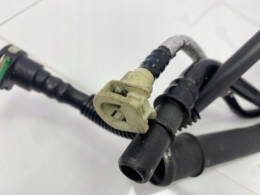 фото №6, Wąż вакууму заливна горловина пального chevrolet camaro 2016+ usa