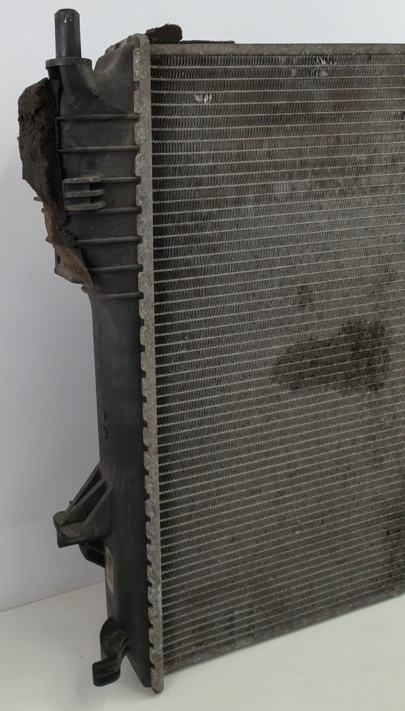 фото №8, Радиатор wody jaguar xj x350 2.7 4r83-8005-bd