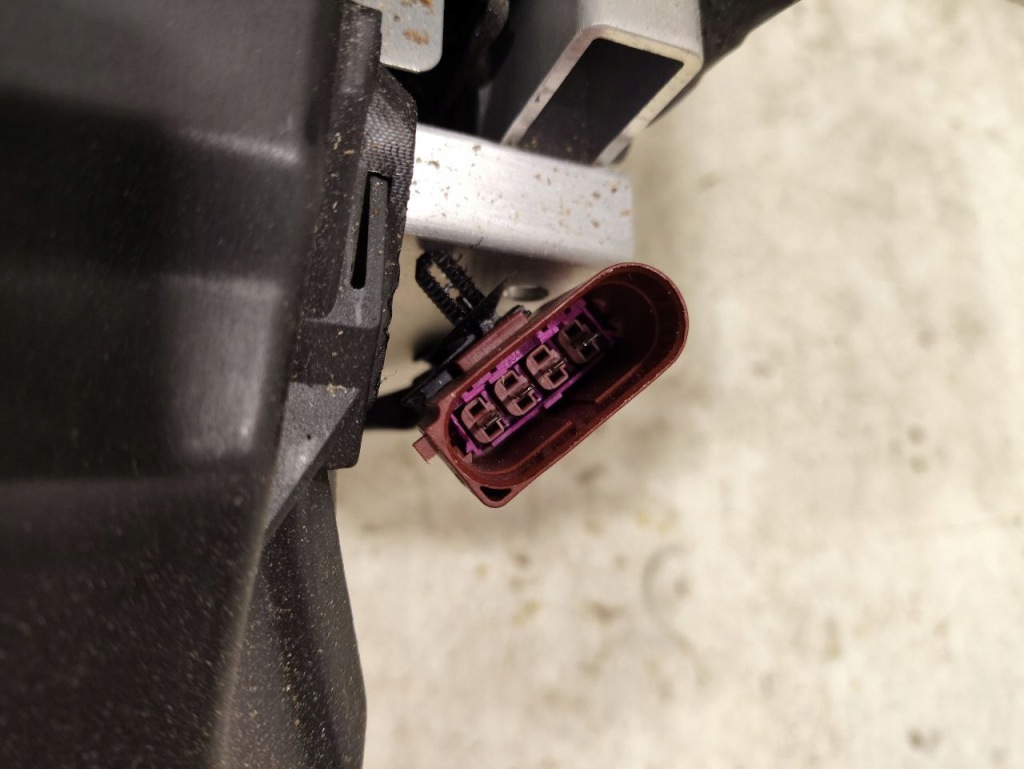 Акумулятор porsche panamera 2012 97061103502 в Україні