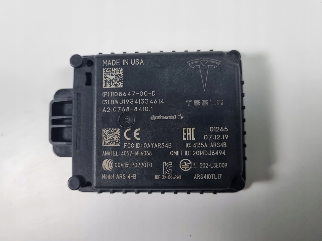 фото №1, Tesla model 3 радар датчик distronic 1108647-00-d