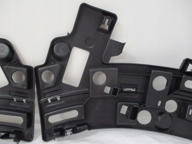 Купити Peugeot 5008 рестайлінг  напрямна кронштейн бампера лівий правий