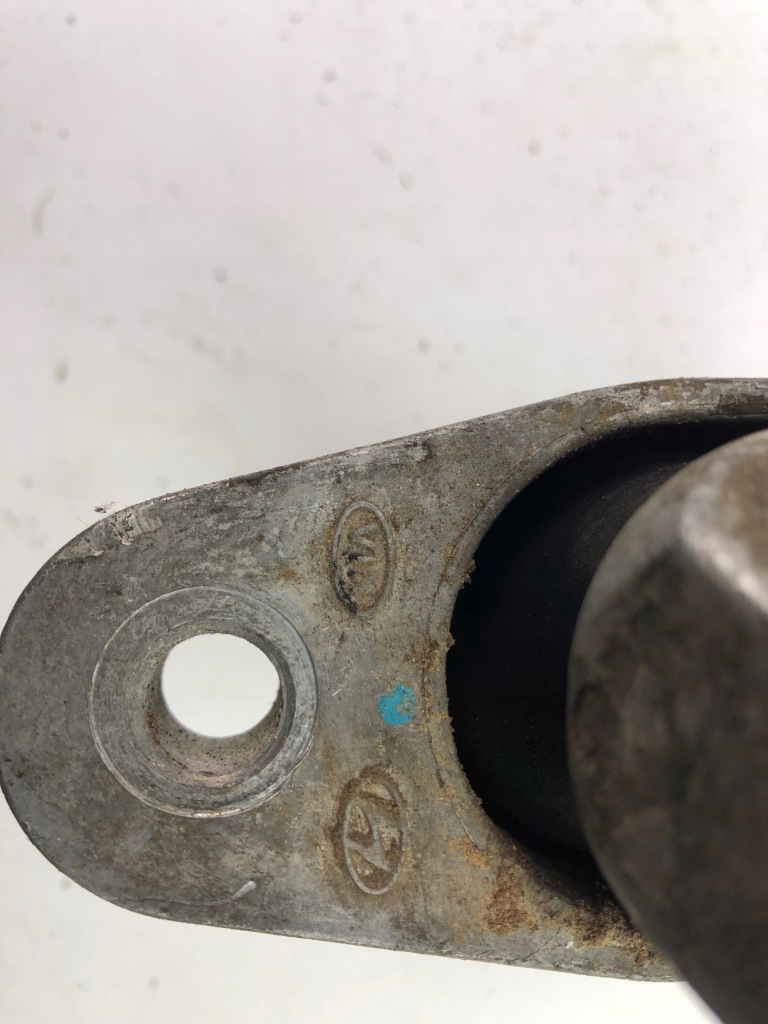 фото №4, Kia hyundai кронштейн крену 219572s000