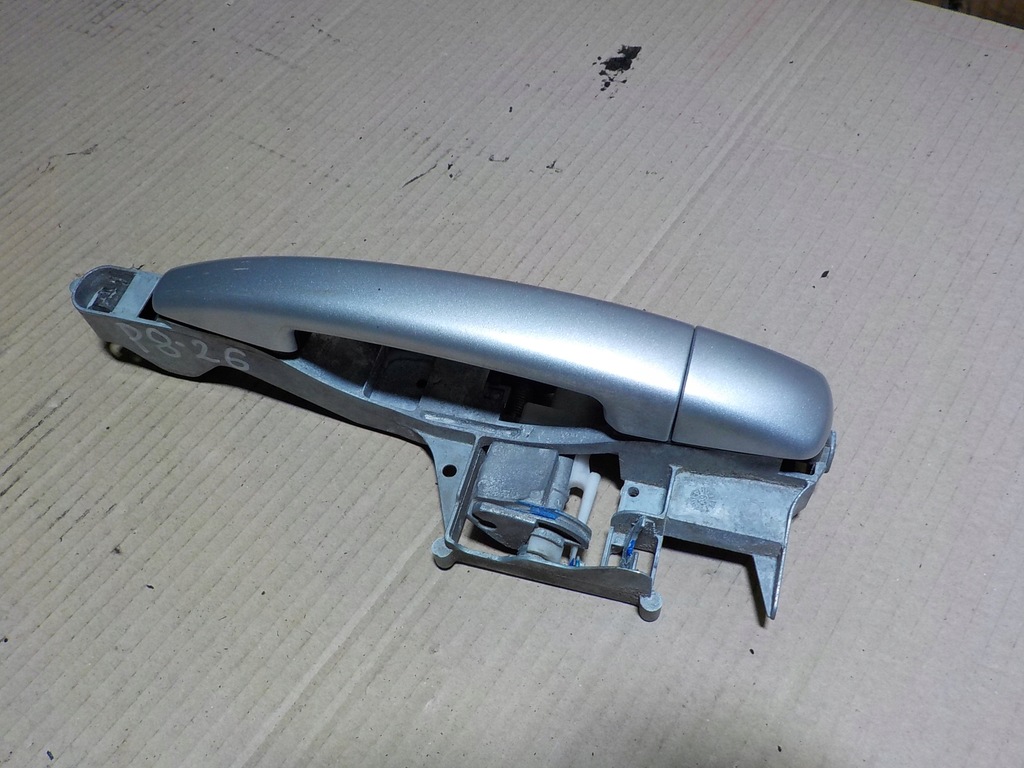 фото №1, Peugeot 308 ручка дверь правый перед hb