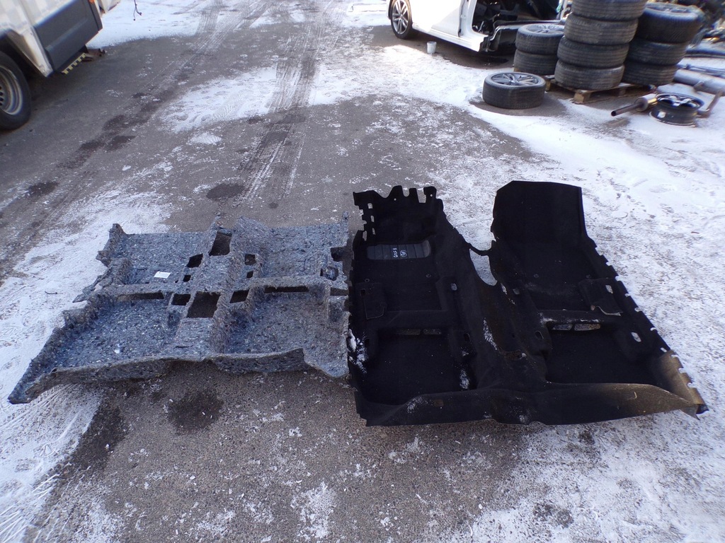 фото №6, Обшивка коврик 5h1863367 vw golf viii hb europa