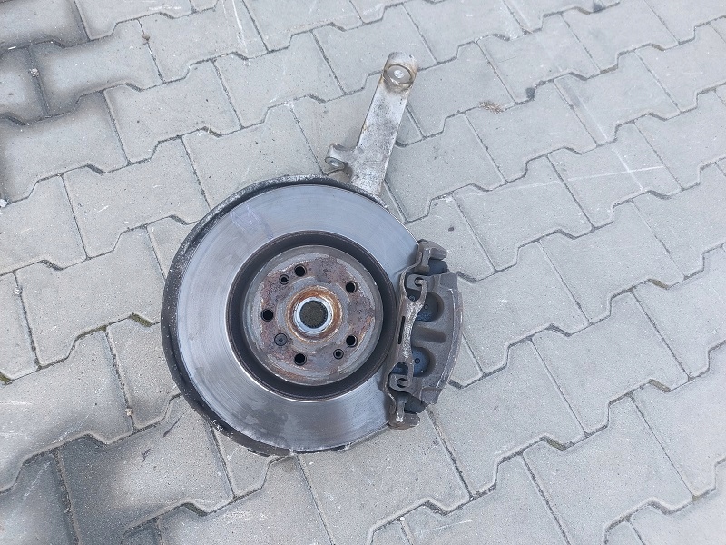 фото №1, Mercedes ml gl w166 поворотный кулак левая перед 16609