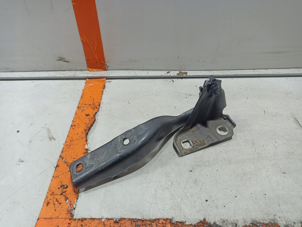 фото №1, Jeep renegade петля капот правый