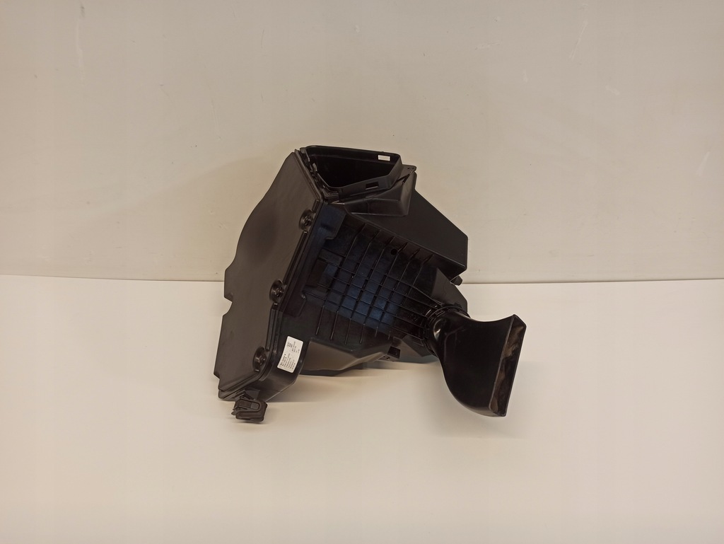 фото №1, Корпус фильтра воздуха audi a5 8k0133835b