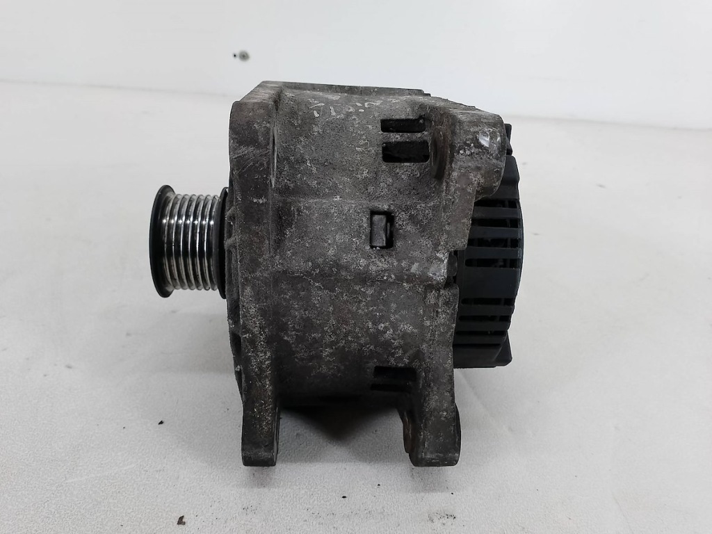 Генератор renault megane 2 8200290217 sg12b081 2542817b 1.9 dci Цена