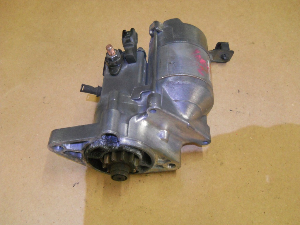 Купити Стартер denso 28100-33050