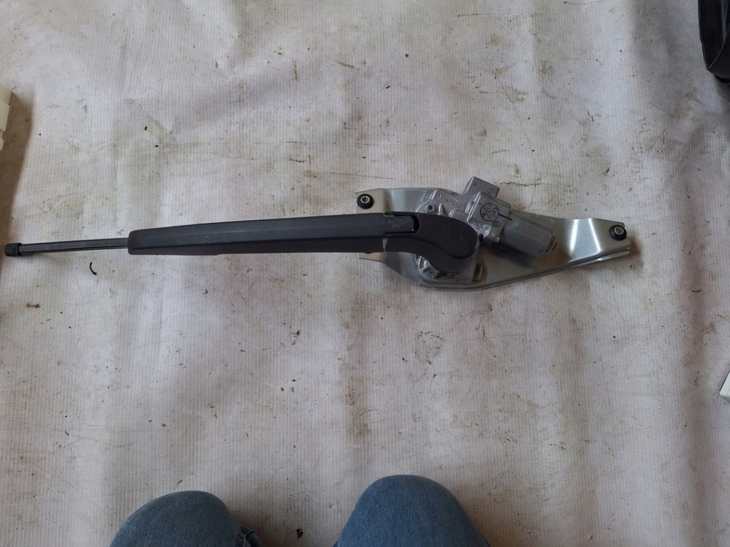 фото №1, Bmw x1 f48 lift моторчик дворники задняя рычаг