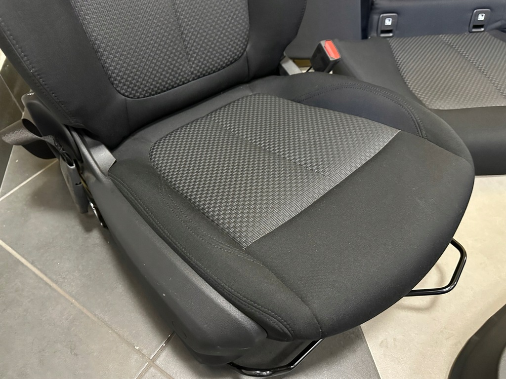 фото №5, Bmw 1 f40 сиденья заднее сиденье обшивки середина салон europa