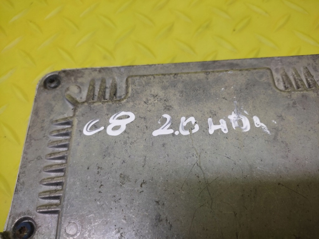 Citroen c8 2.0 hdi блок управления двигателя 0281011800 в Украине