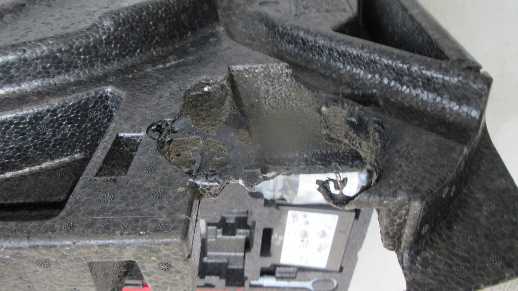 фото №7, Audi tt 8j вкладка компрессор домкрат вкладыш