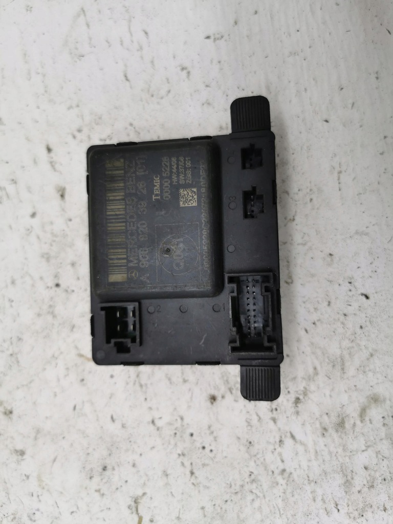 фото №1, Модуль двері mercedes sprinter w906 a9068203926