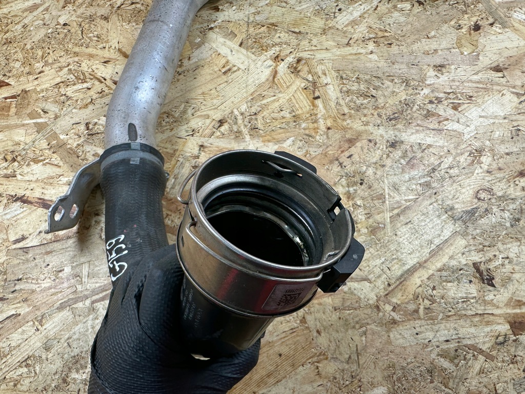 фото №10, Труба шланг повітря volvo xc60 ii 31422061 31679537 31439886