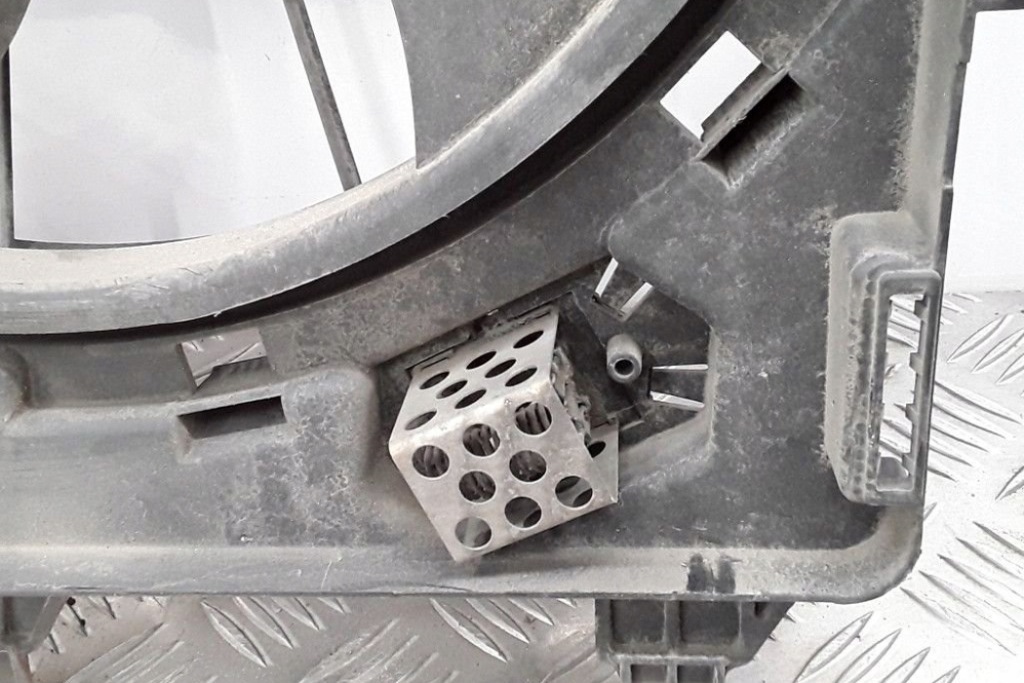 Вентилятор радіатора renault clio 2 bb0/1/2_, cb0/1/2_ 7700428659 1.5l Київ