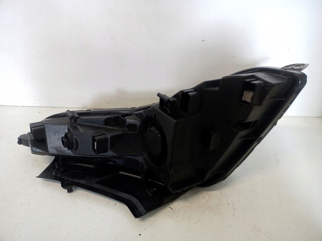 Фара правый  led drl hyundai tucson iv 92208n7100 Оригинал