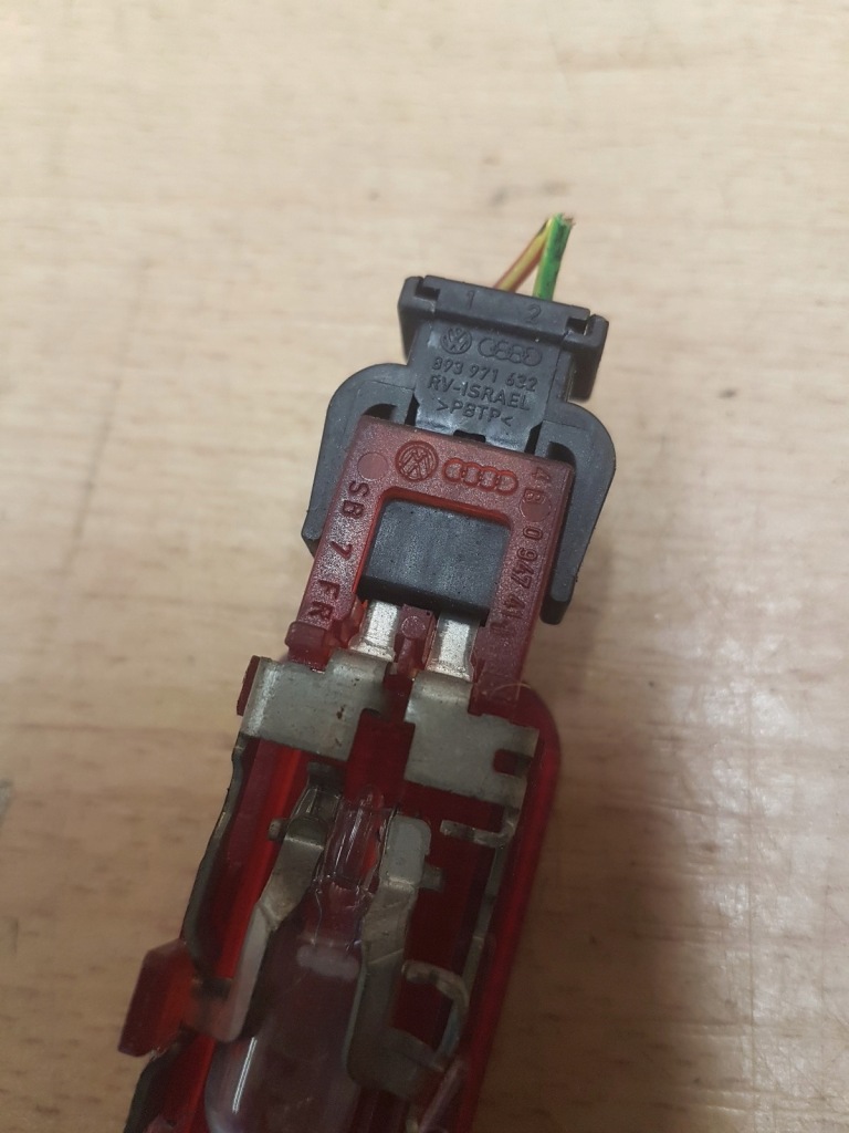 фото №5, Лампа обшивка дверь audi a6 c5