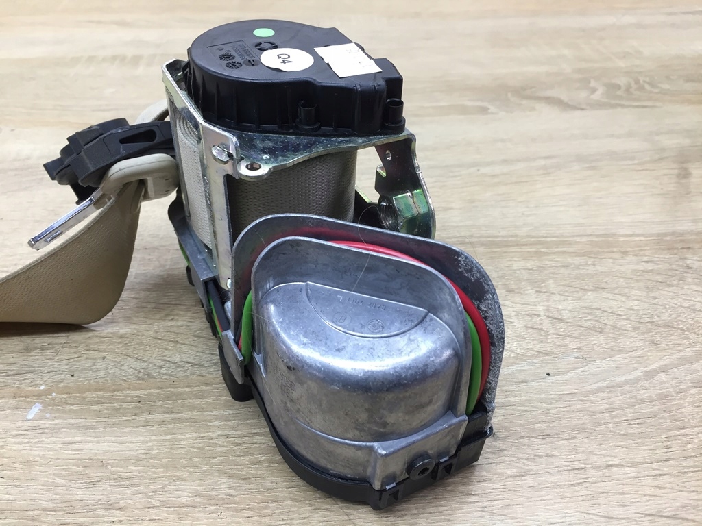 фото №15, Pas безопасности перед левый mercedes w221 07r