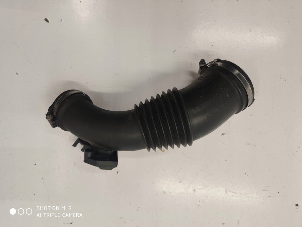 фото №1, Audi оригінальний номер 059129627l