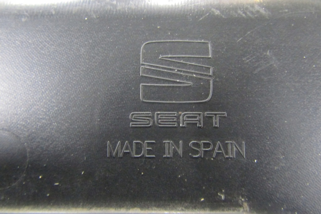 Seat arona защита на панель  перед передний 6f9853655a Недорого