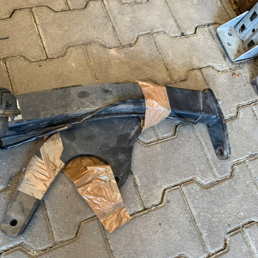 фото №4, Renault espace v hak буксировочный 8201428477 10r-036082