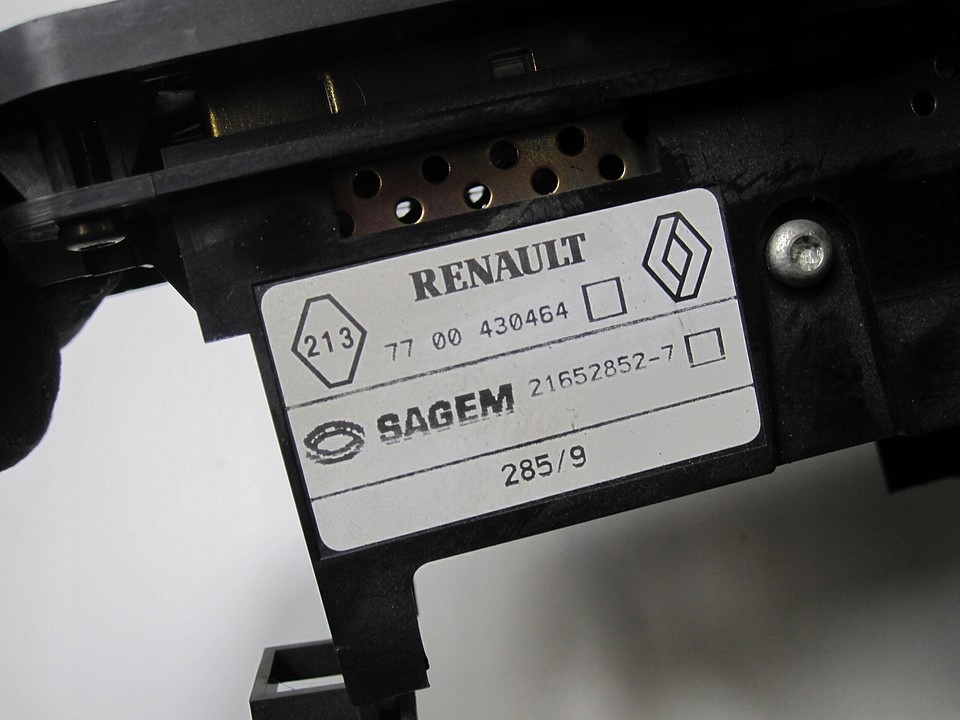 фото №9, Годинник дисплей renault scenic i 00r