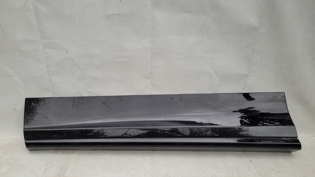 фото №1, Velar sv autobiography молдинг дверь левая перед