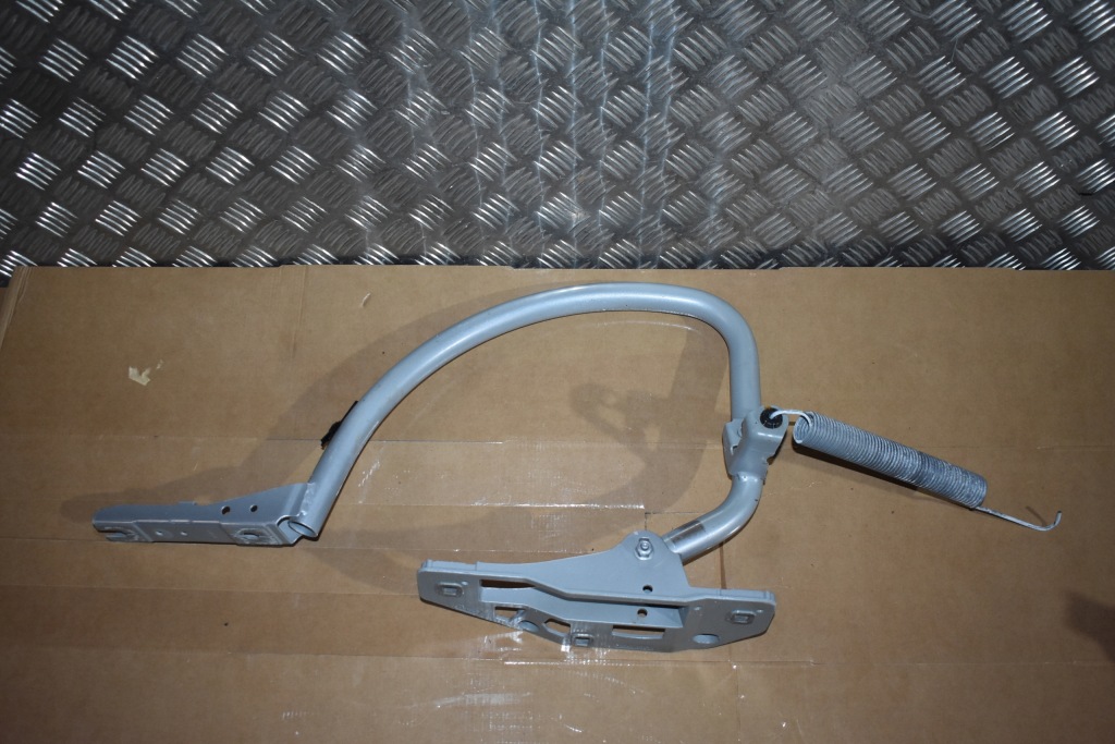 Купити Петля кришки лівий mercedes w214 sedan 1