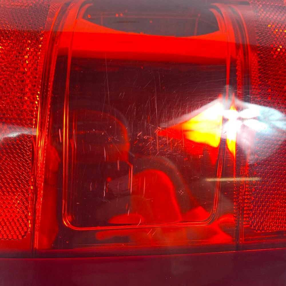 фото №6, Gmc sierra 07-14r лампа задня задня rh oem