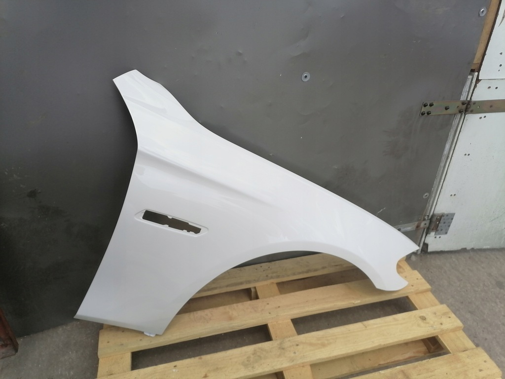 фото №12, Крыло правый bmw f10 f11 bmw 5 bmw 7 цвет a300 алюминий