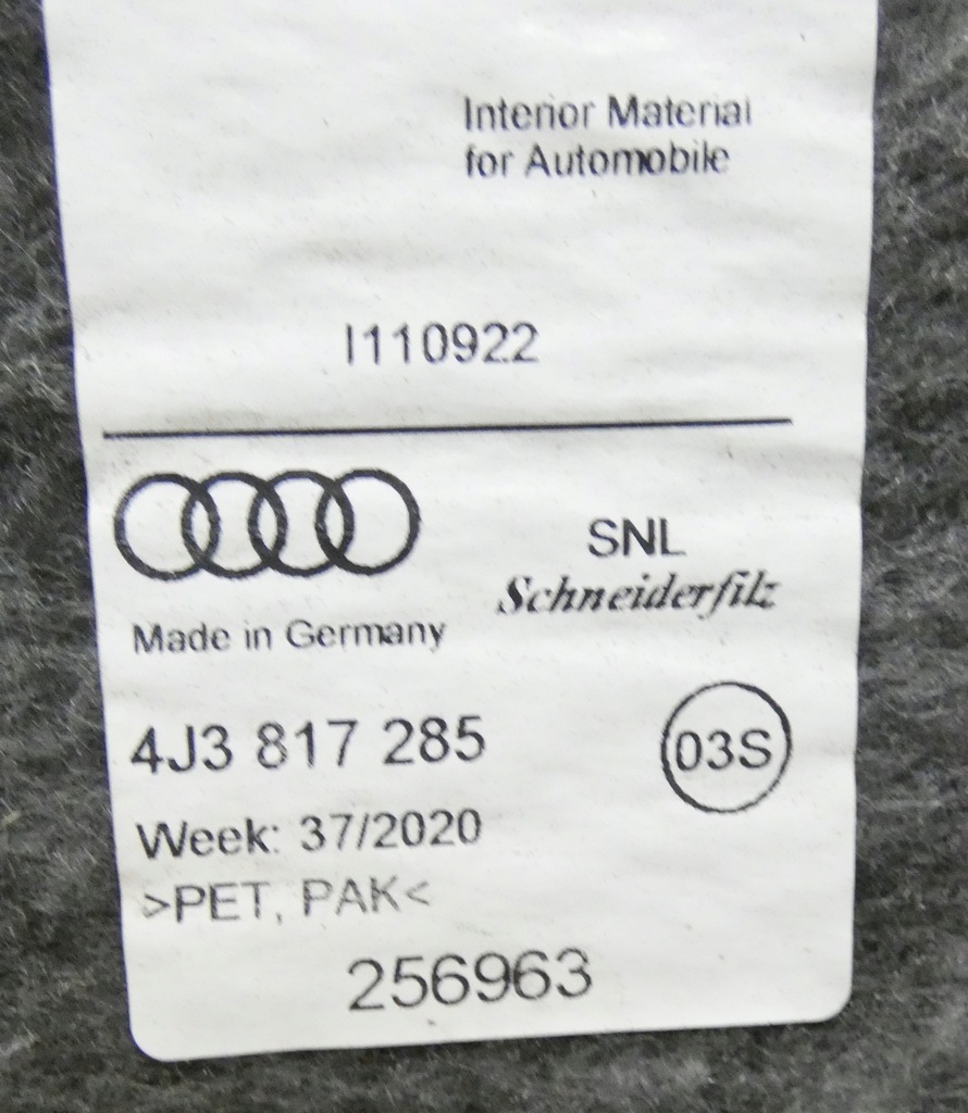 фото №16, Audi e-tron etron gt rs 4j3817017 4j3817285 крыша обшивка карбон