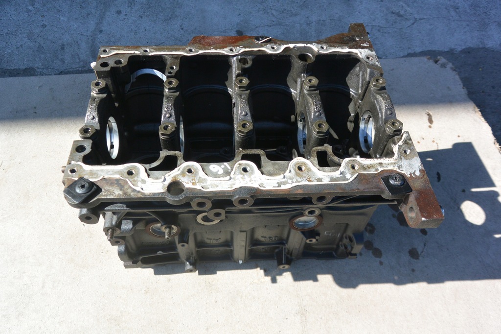 фото №7, Блок двигателя cay 1.6 tdi b7 vw skoda seat