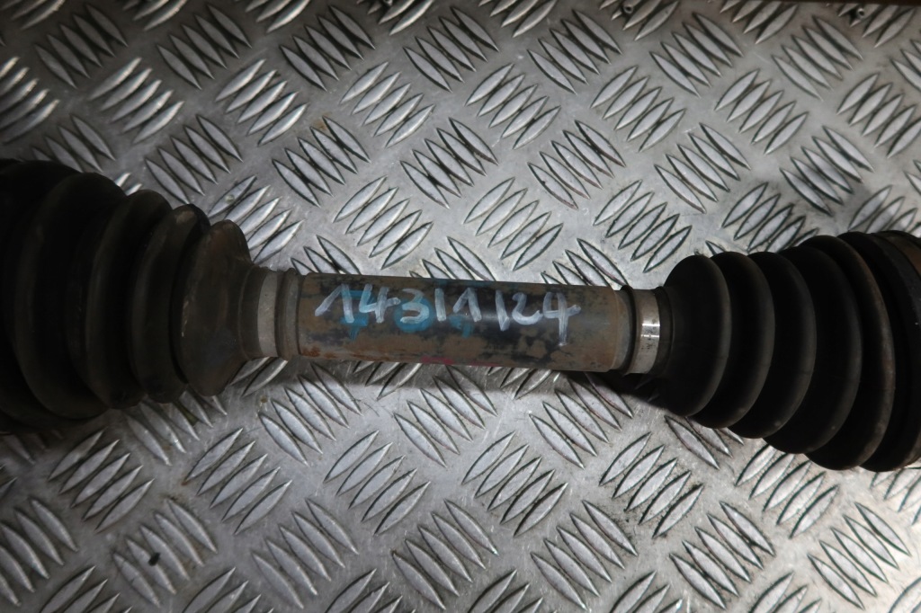 фото №3, Привідний вал правий перед audi a4 b8 2.0 tdi