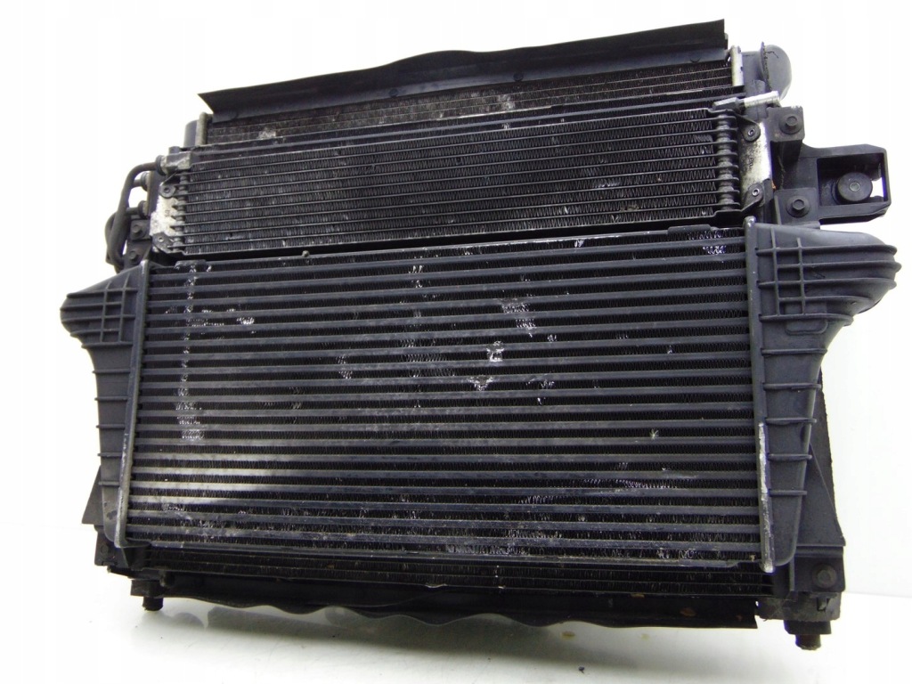 фото №1, Pas перед передний радиатор cherokee wk 3.0 crd